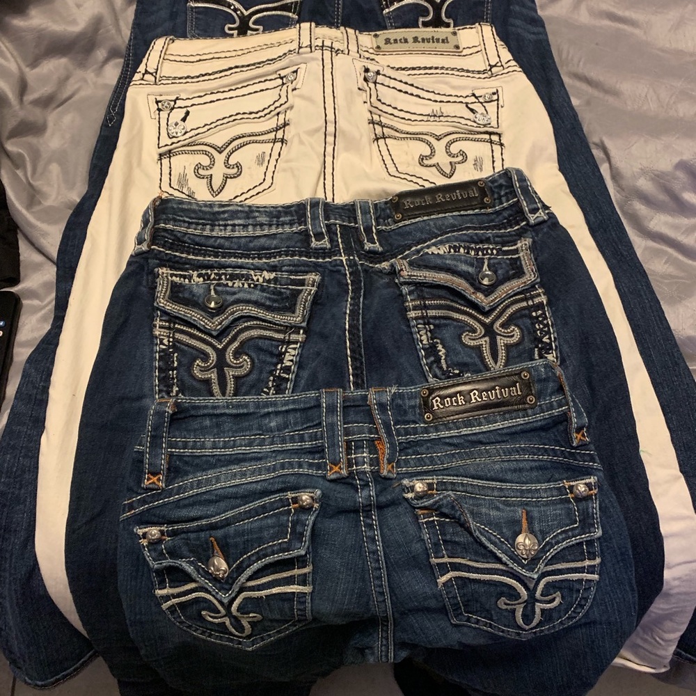 Bundle Rock Revival Jeans 29 NO TRADES